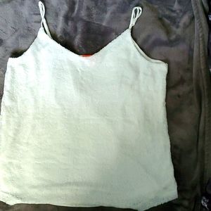White sequence tank